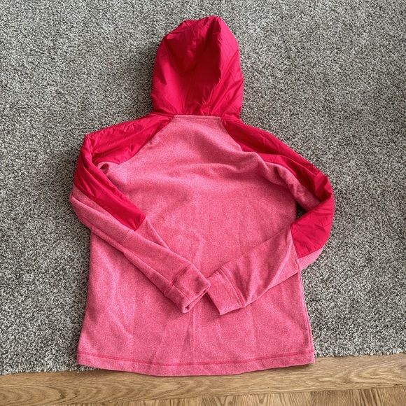 Women’s under armour jacket - Picture 3 of 3